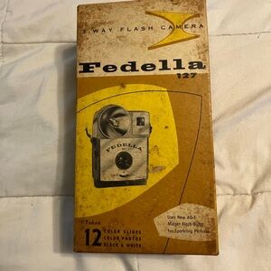 Vintage Fedella 127 Flash Camera w/ Box – 3-Way Flash – Made in USA